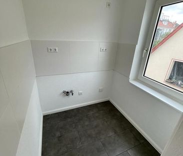 Singles aufgepasst! Sanierte Wohnung in sehr guter Lage. - Photo 4