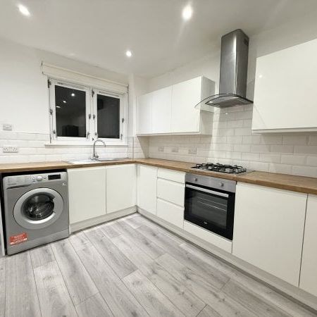 Stirling Drive, Glasgow, G74 - Photo 1