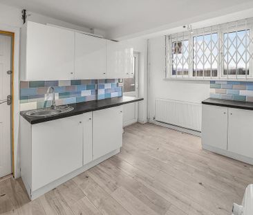 2 bedroom detached house to rent - Photo 4