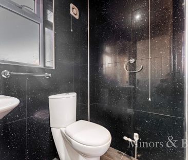 4 bedroom house to rent - Photo 3