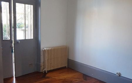Location Appartement P2 Sens - Photo 2