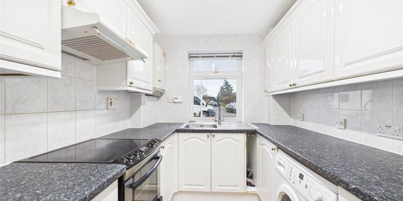 Albury Gardens, Reading Albury Gardens, Reading - Photo 3