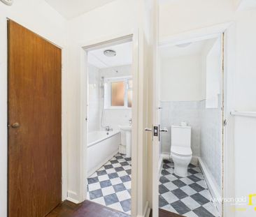 2 bedroom flat to rent - Photo 6