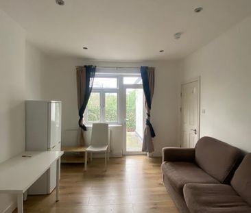 1 bedroom semi-detached house to rent - Photo 1