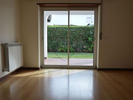 5 room luxury House for rent in Areia (Cascais), Cascais e Estoril, Cascais, Lisbon - Photo 4