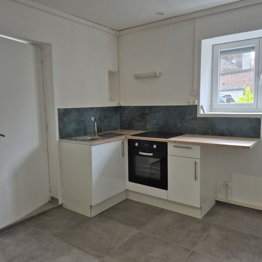 Location Appartement 1 pièce 20m² ANZIN 59410 - Photo 1