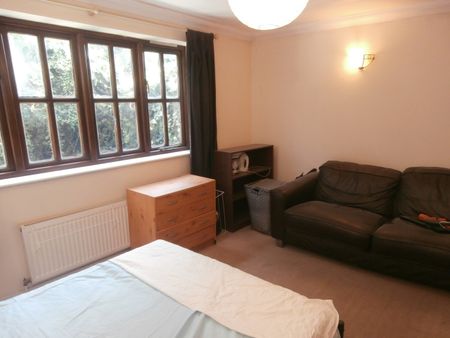 Room in a Shared House, Harford Mews, N19 - Photo 4