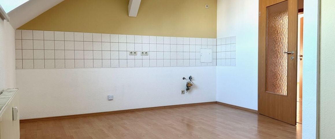 3 Zimmer • große Räume • Altendorf • Stellplatz möglich • in Chemnitz • zur Miete - Photo 1