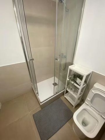 Carrer Joan Lluis Vives, Manises, Valencian Community 46940 - Photo 3