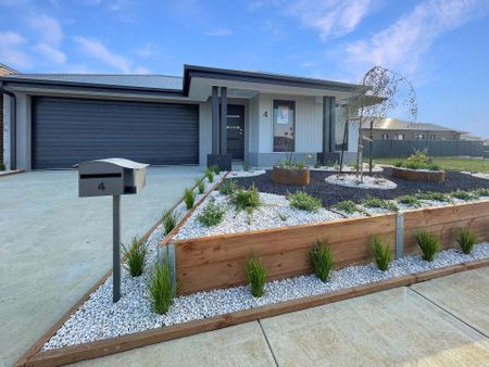 4 Hawk Street, Winter Valley - Photo 5