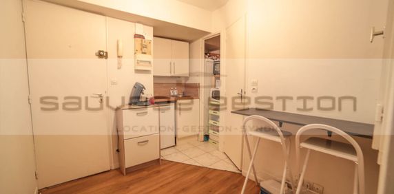 Location Appartement 1 pièce 14m² ROUEN 76000 - Photo 2