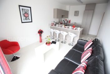 Riverside House, 100 Blackfriars Road, Salford, M3 7FU - Photo 4