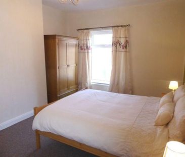 2 bedroom terraced house to rent - Photo 6