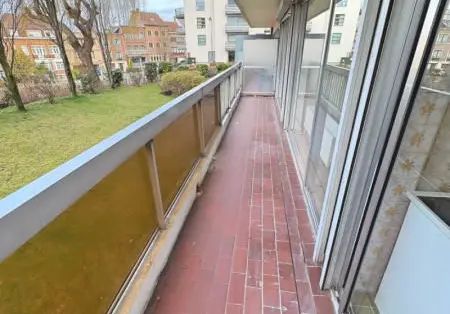 APPARTEMENT 1 CHAMBRE AVEC TERRASSE ET CAVE A LOUER - Photo 2