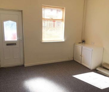 Uxbridge Street, Burton Upon Trent, DE14 - Photo 3