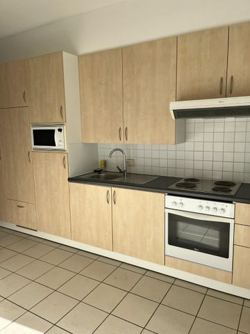 Appartement te huur in het centrum van Ieper - Photo 2