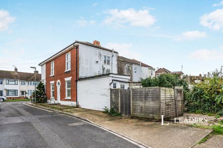 1 bedroom flat to rent - Photo 5