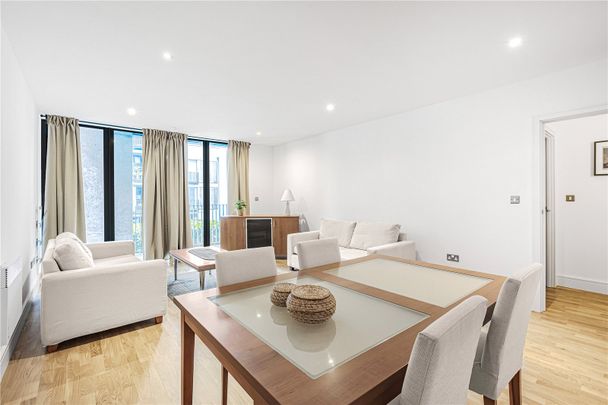 Antonine Heights, City Walk, London, SE1 3DB - Photo 1