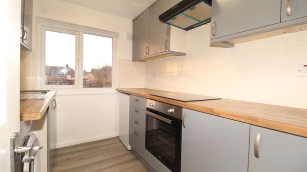 1 Bedroom Maisonette - Garden To Let - Photo 1