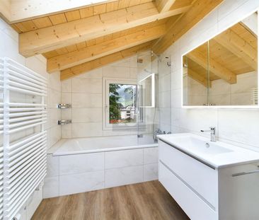 SPACIOUS AND LIGHT-FLOODED - Foto 5