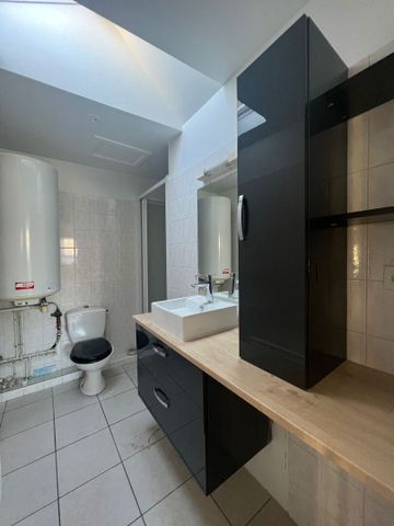 Location Appartement 3 pièces 34m² - Photo 3