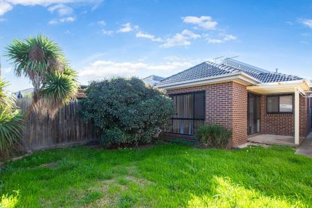 25 Caringa Street, Pascoe Vale. - Photo 5