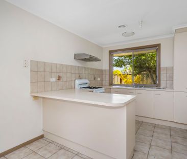 2/71 Hogans Road, Hoppers Crossing. - Photo 4