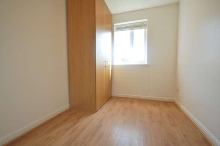 Dalrymple Close, Southgate, N14 - Photo 5