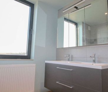 Woning te huur in Lonzée voor € 1.530 met 5 slaapkamers - Photo 2