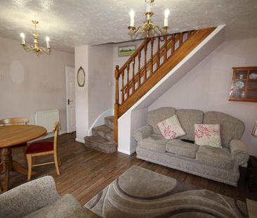 3 bedroom semi-detached house to rent - Photo 2