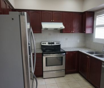 For Lease - 81 Wyper Square, Toronto, Ontario - Photo 2