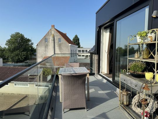 Luxueus appartement met ruim balkon in het centrum van Otegem. - Photo 1