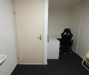 Te huur: studentenkamer in het centrum van Breda - Photo 3