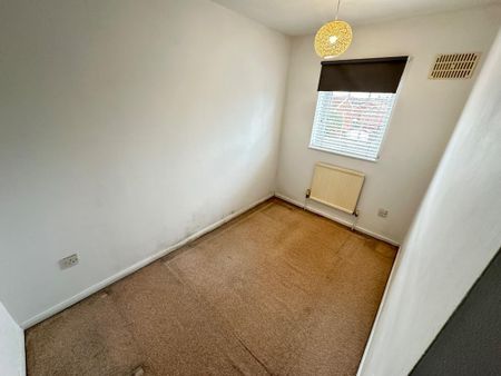 2 bedroom terraced house to rent - Photo 4