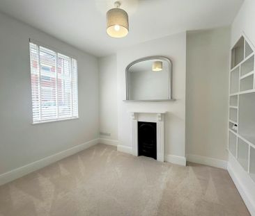 2 bedroom terraced house to rent - Photo 6
