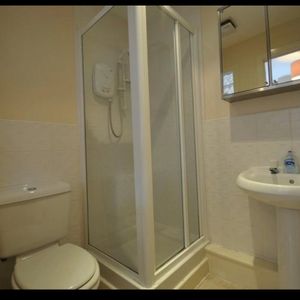 Room in a Shared Flat, Bath St, G2 - Photo 3