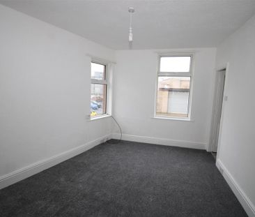 1 bedroom ground floor flat to rent - Photo 6