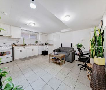 For Lease - 43 Aragon Avenue Unit# Unit B, Toronto, Ontario - Photo 1