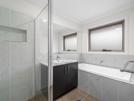 Prestigious Home in Brooklyn Fields Estate - Photo 5