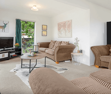 1 Bedroom cutie with garage!!! - Photo 1