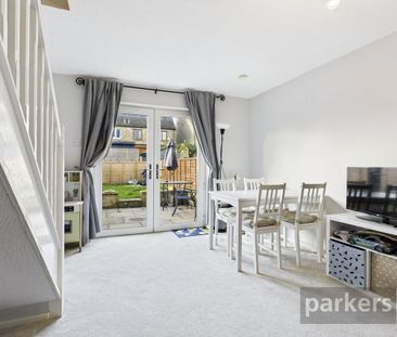 2 bedroom terraced house to rent - Photo 3