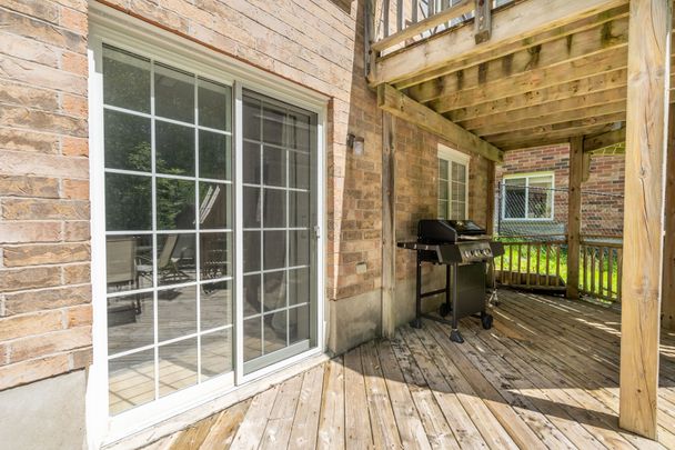 For Lease - 235 Rossmore Court, London South, Ontario - Photo 1