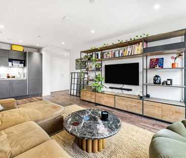 Stunning two bedroom apartment with balcony, in an exciting loft-style apartment development, in Hackney Wick. - Photo 2