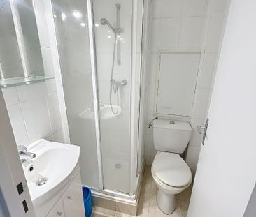 Appartement à louer - REIMS- BD POMMERY - Photo 6