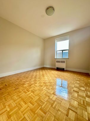 For Lease - 1291 Bayview Avenue Unit# 405, Toronto, Ontario - Photo 1