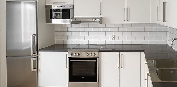 Ovanbygränd 12, Rinkeby - Photo 2