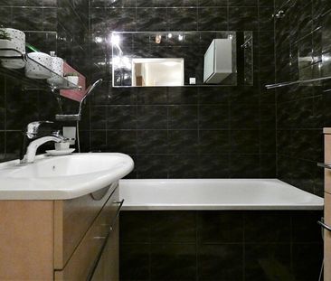 Łódź Łódź-Bałuty, Obrońców Westerplatte - Фото 2