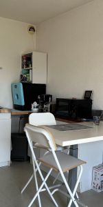 Location Appartement 1 pièce 20m² POITIERS 86000 - Photo 3