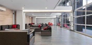 Closed metro Atwater 4 1/2 condominium rent - Photo 2