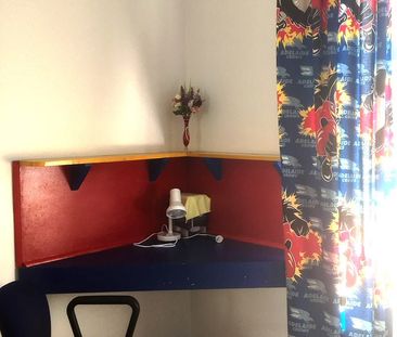 5-bedroom shared house / townhouse, hOUNSLOW AVE COWANDILLA - Photo 2